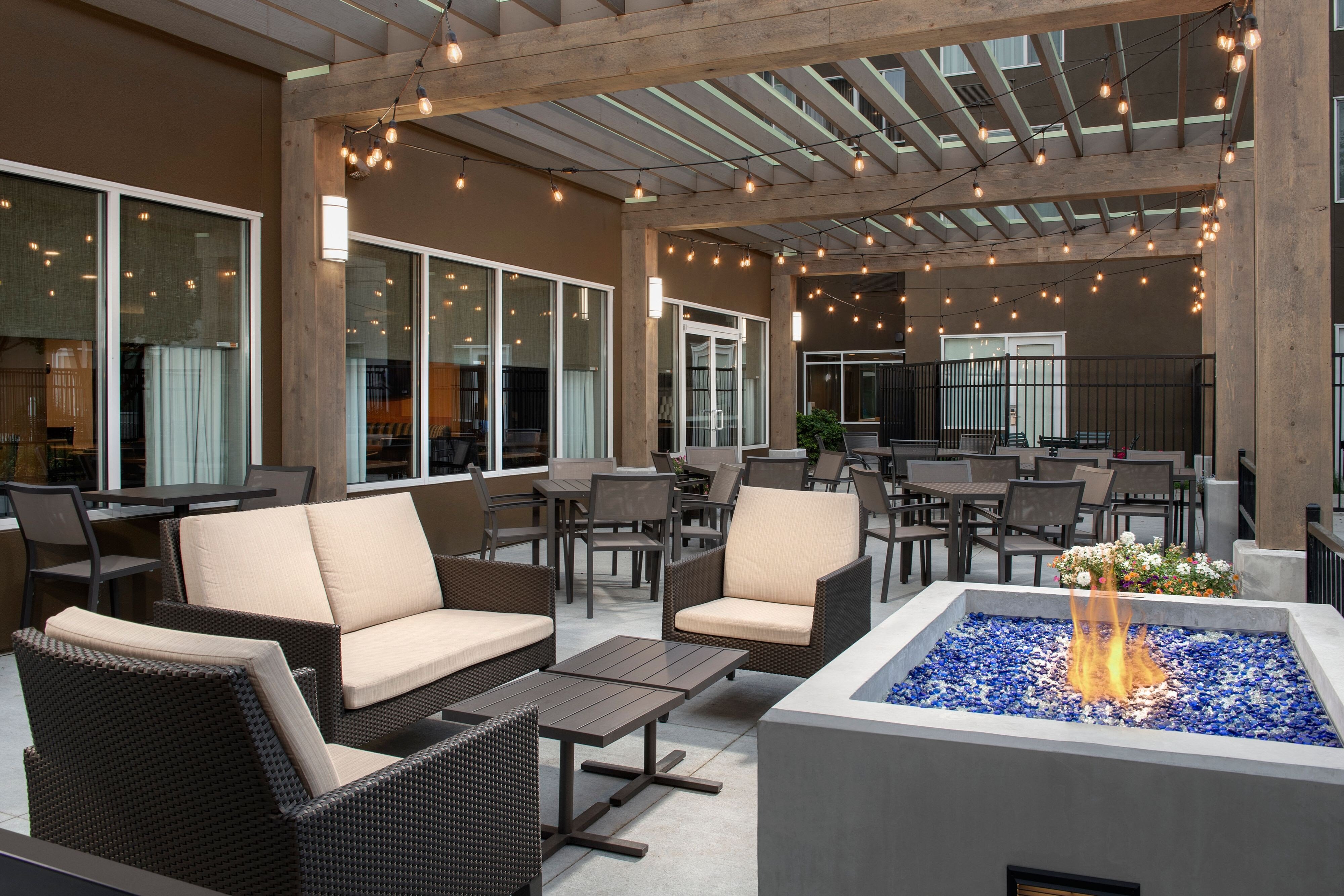 Outdoor Patio and Firepit