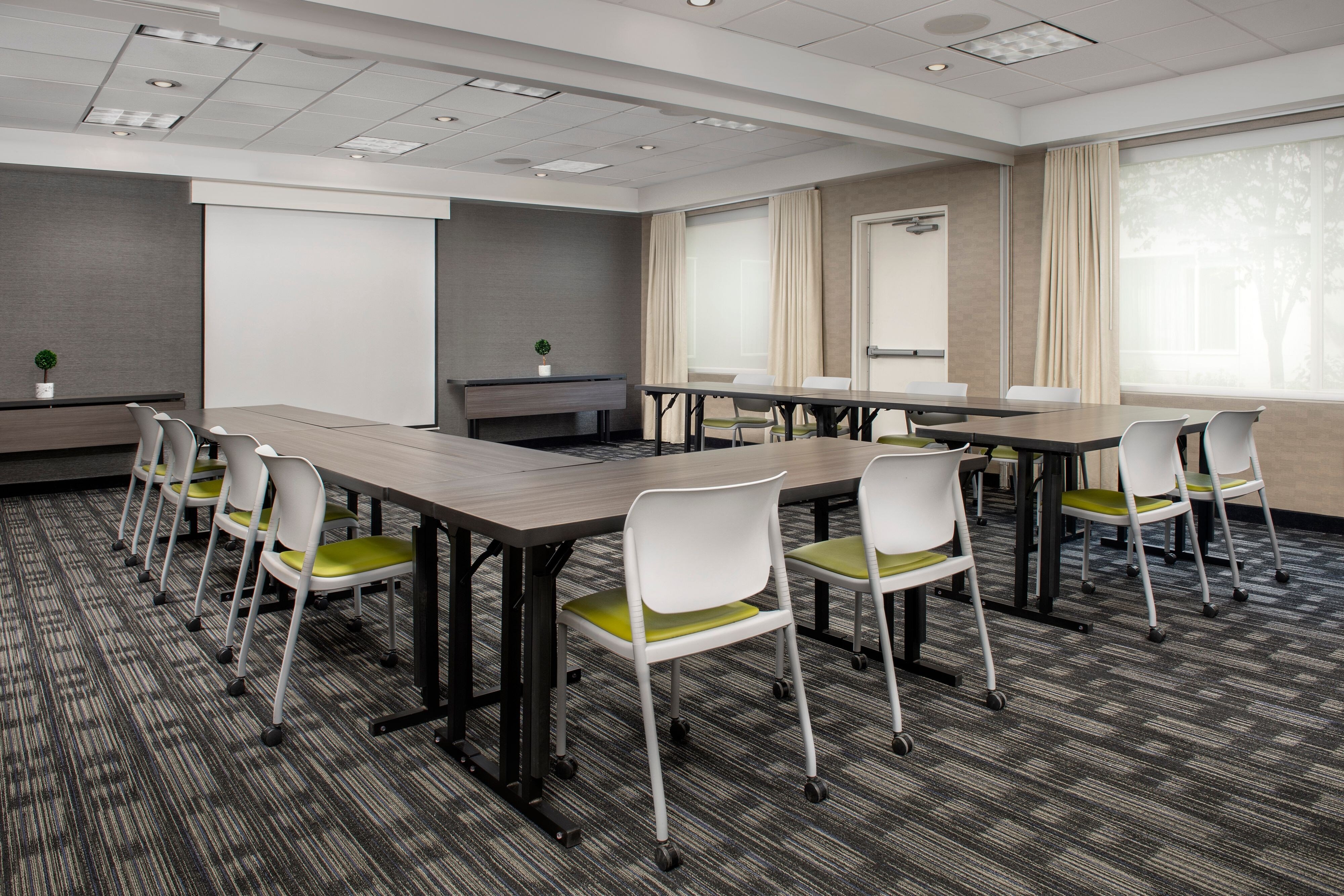 Meeting Room - U-Shape Seating