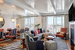  - Lido House Hotel Newport Beach