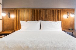  - Four Points by Sheraton Hotel Plainview