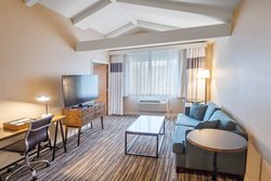  - Four Points by Sheraton Hotel Plainview