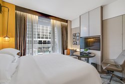  - Sheraton Universal Hotel Universal City