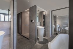  - Sheraton Universal Hotel Universal City