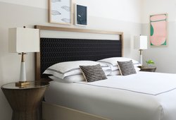  - Kimpton Surfcomber Hotel Miami Beach