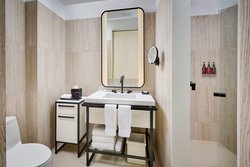  - Pearle Hotel & Spa Burlington