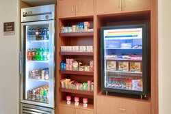  - Fairfield Inn & Suites by Marriott Bellevue