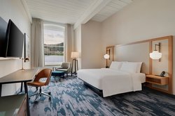  - Fairfield Inn & Suites by Marriott Madison