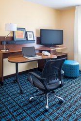  - Fairfield Inn & Suites by Marriott Findlay