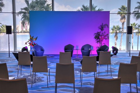 W BARCELONA - Photo 192