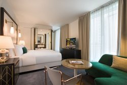  - Laura Hotel Downtown Houston