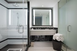  - Laura Hotel Downtown Houston