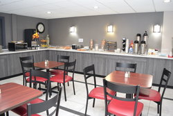  - Red Roof Inn Batavia - I-90, Exit 48