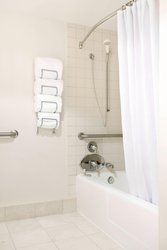  - Renaissance Hotel Newark Airport