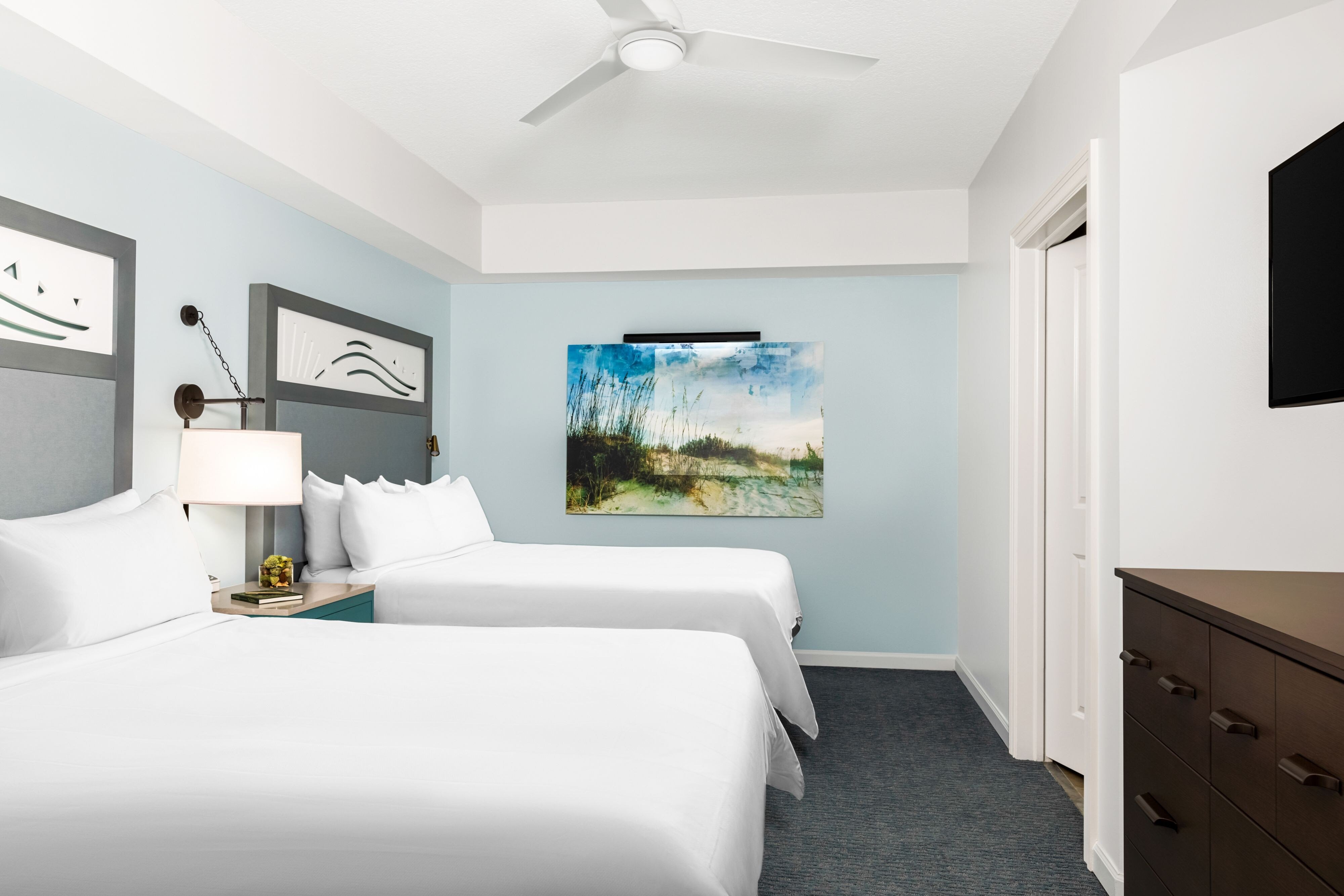 Marriotts SurfWatch-guestroom-Villa - Queen/Queen Bedroom.jpg