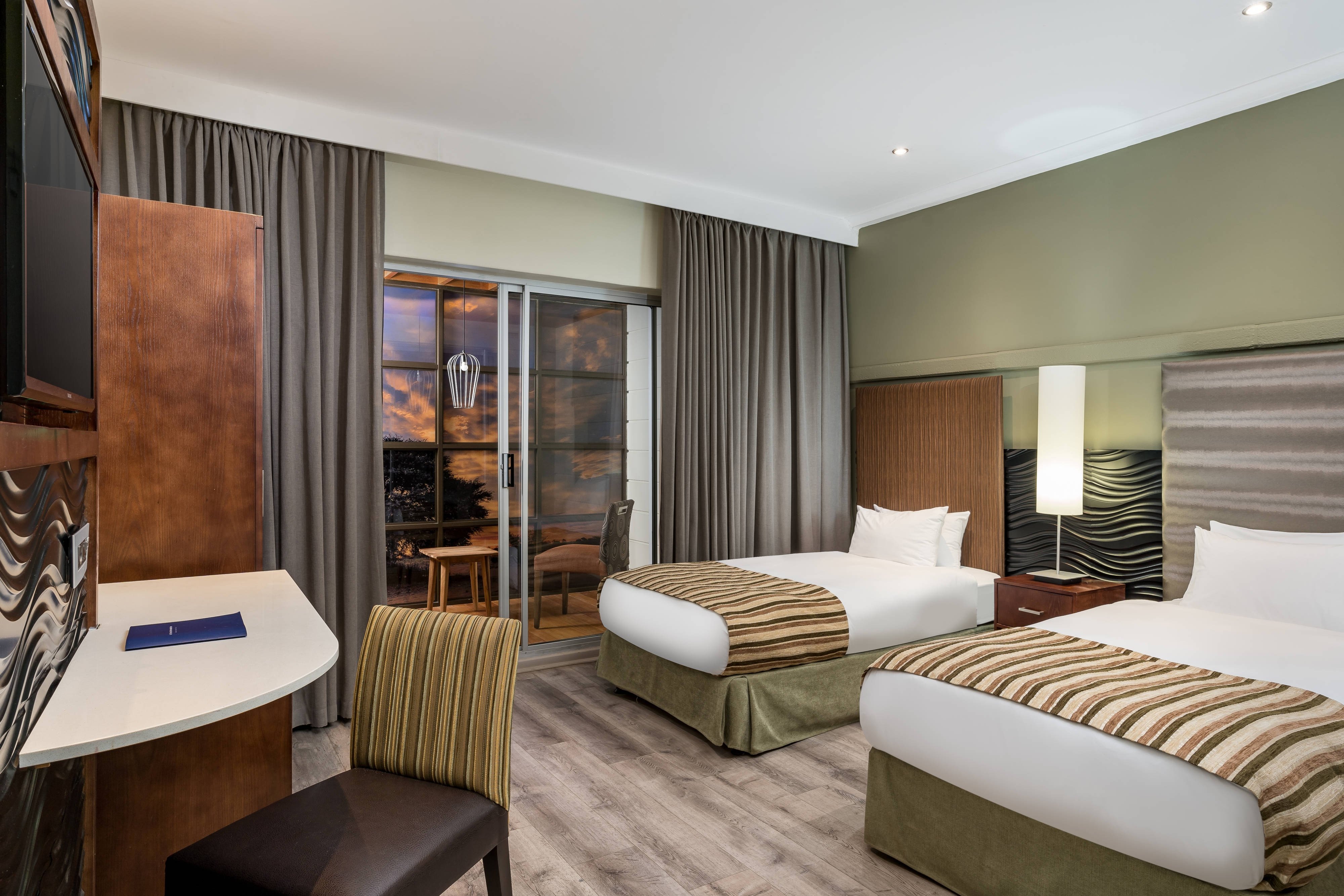 Protea Hotel by Marriott Upington-guestroom-Twin/Twin Guest Room.jpg