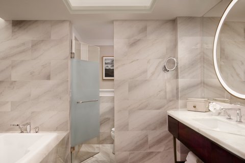 THE ST REGIS JAKARTA - Photo 5