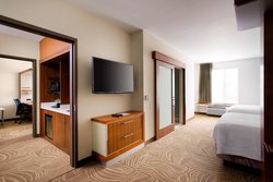  - SpringHill Suites by Marriott Burbank - I-5, Exit 146A