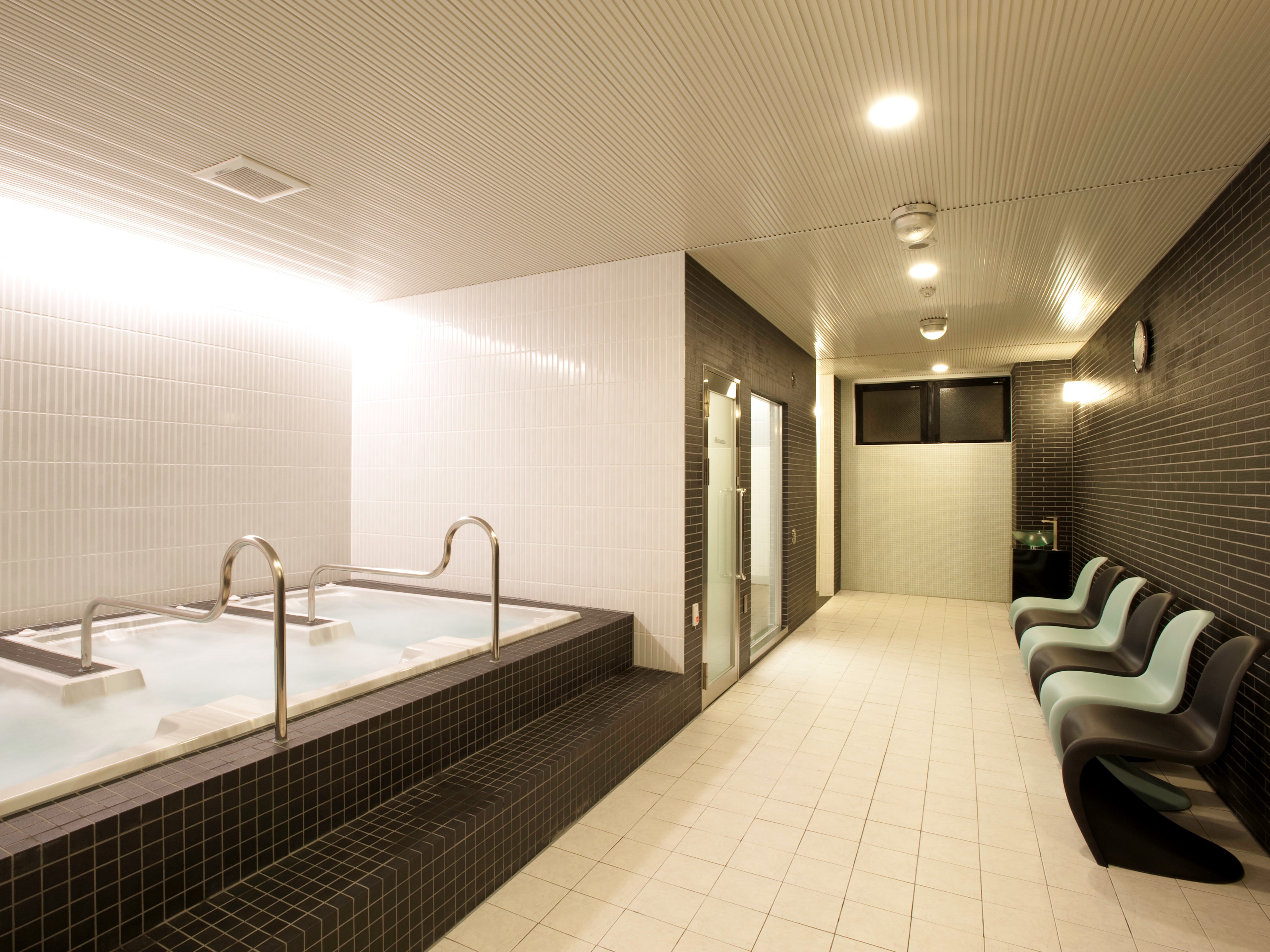 CHISUN GRAND TAKAYAMA-guestroom-warm-bathing facility.jpg