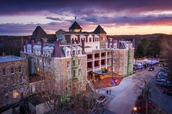  - 1886 Crescent Hotel & Spa Eureka Springs
