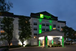  - Holiday Inn & Suites near Overland Park Convention Center