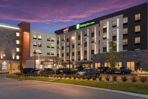 Take advantage of our hotel, the perfect stop for every traveler.
