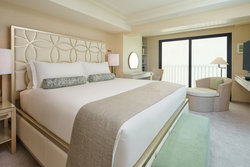  - ESPACIO The Jewel of Waikiki Honolulu