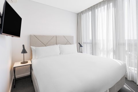 MERITON SUITES ZETLAND - Photo 5