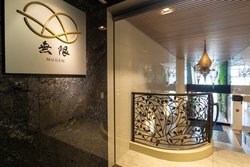  - ESPACIO The Jewel of Waikiki Honolulu