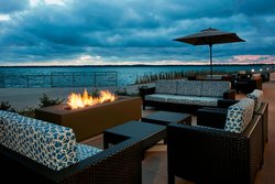  - Courtyard by Marriott Hotel Bayfront Erie