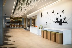  - Renaissance Hotel Airport Gateway Atlanta - I-85, Exit 72