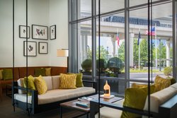  - Renaissance Hotel Airport Gateway Atlanta - I-85, Exit 72