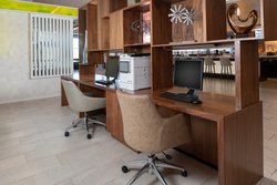  - Holiday Inn Columbia Riverfront Portland - I-5, Exit 308