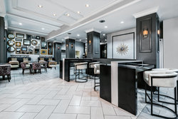  - Hotel Indigo Downtown Dallas - I-345, Exit 284B