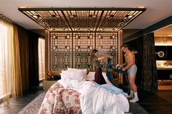  - W Hotel Downtown Philadelphia