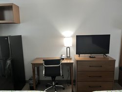  - HomeTowne Studios Georgetown