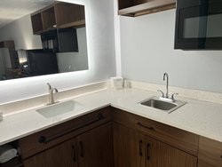  - HomeTowne Studios Georgetown