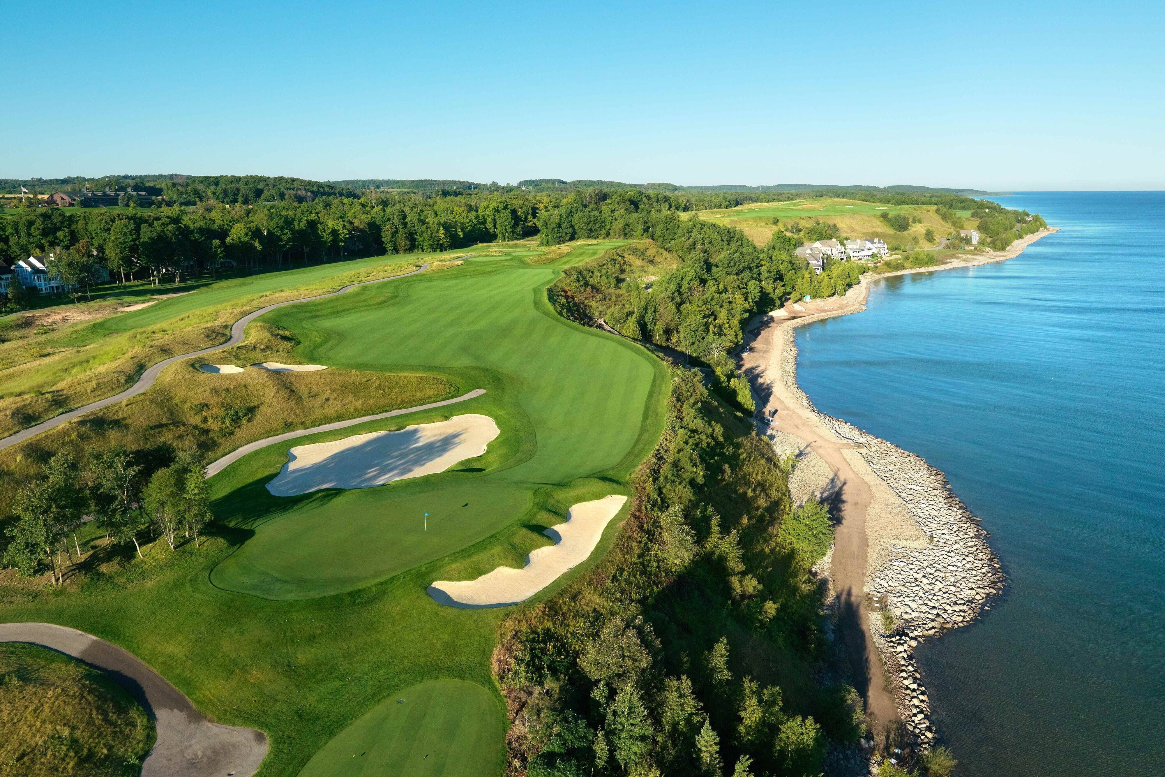 Bay Harbor Golf Club offers Lake Michigan golf at it's finest