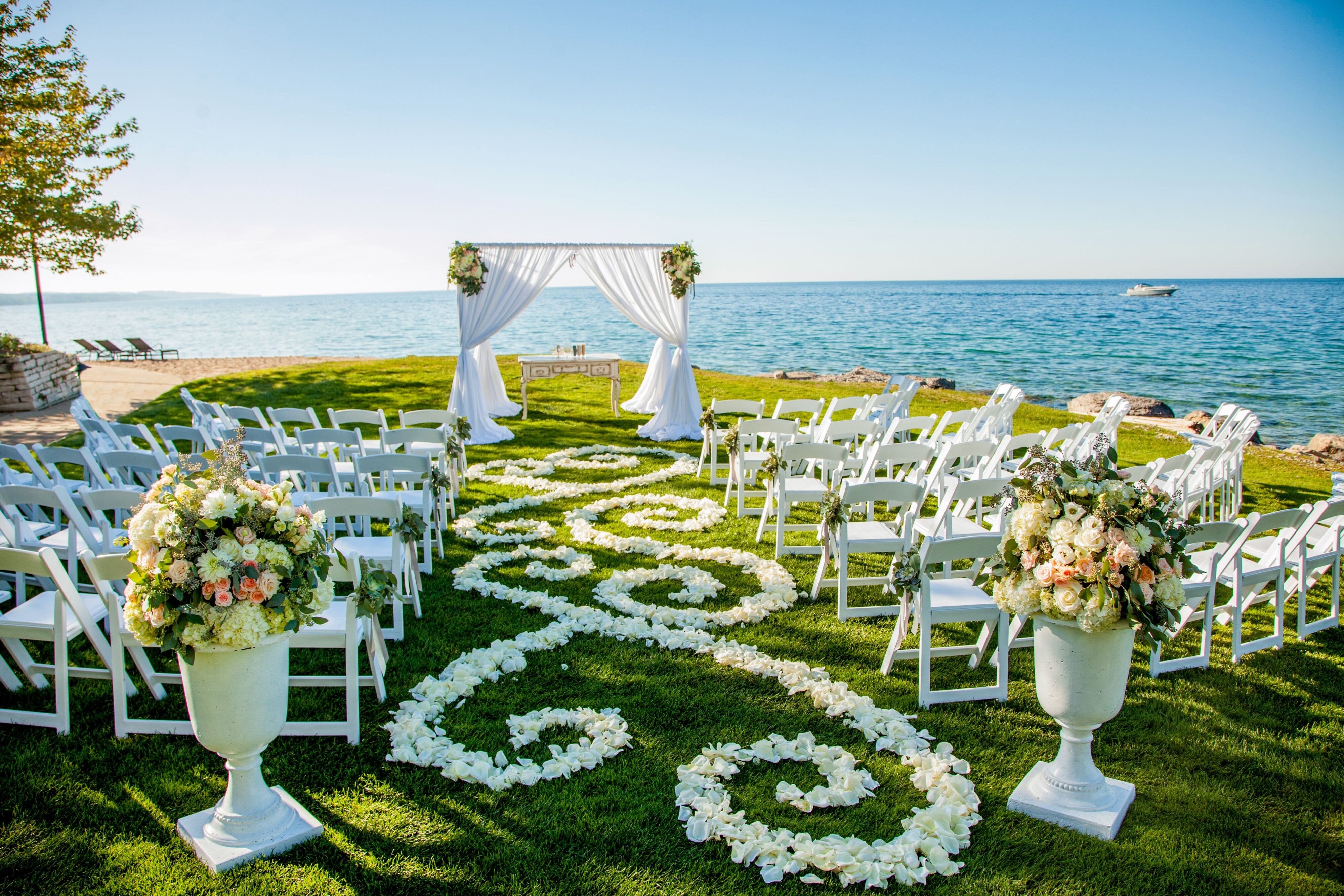 Lake Lawn Wedding Ceremony