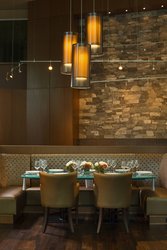  - Marriott Pinnacle Downtown Hotel Vancouver