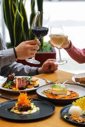  - Marriott Pinnacle Downtown Hotel Vancouver