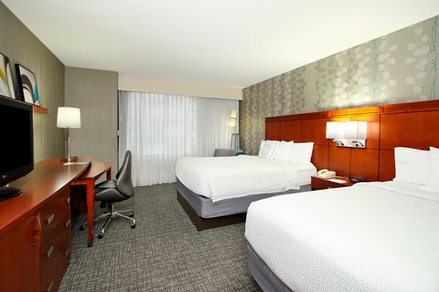 Queen/Queen Guest Room