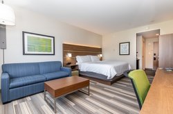  - Holiday Inn Express & Suites Chilliwack