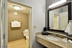  - Courtyard by Marriott Market Center Dallas - I-35, Exit 430B