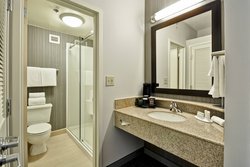  - Courtyard by Marriott Market Center Dallas - I-35, Exit 430B