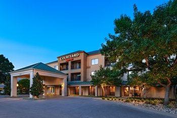 Courtyard by Marriott Dallas Plano at Legacy Park