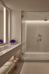  - West Hollywood EDITION Hotel