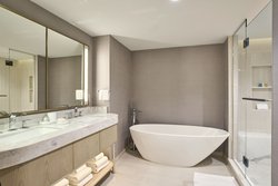  - VEA Hotel Newport Beach