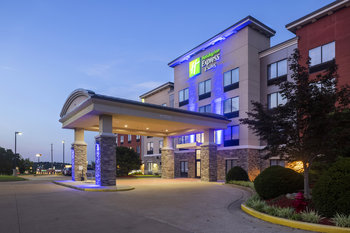 Holiday Inn Express & Suites-Festus