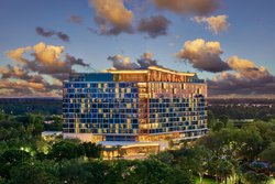  - Walt Disney World Swan Reserve Hotel Lake Buena Vista