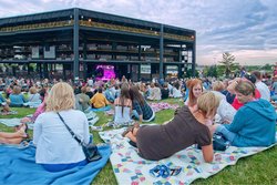  - Holiday Inn Tinley Park - I-80, Exit 148